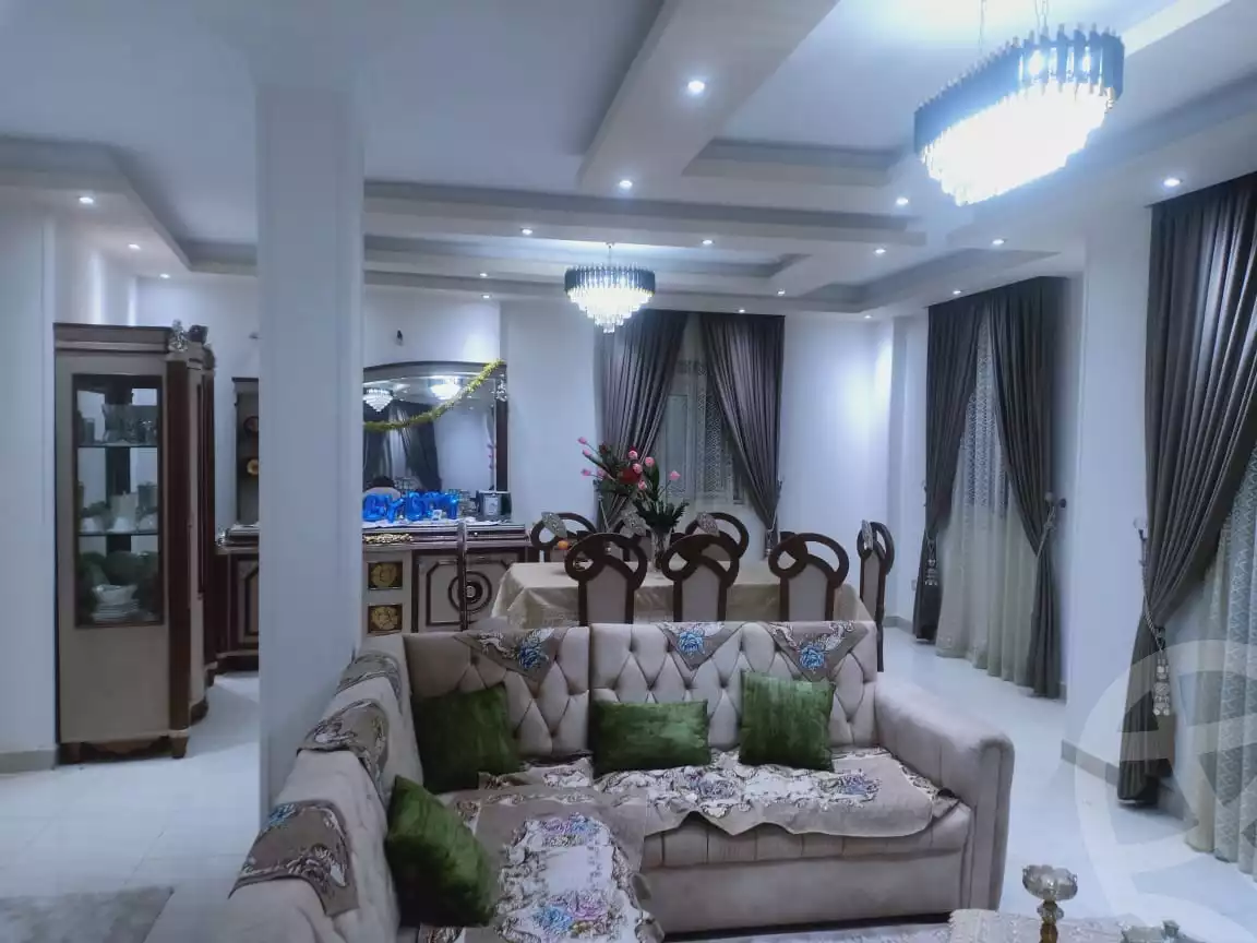 https://aqarmap.com.eg/ar/listing/6359306-for-sale-cairo-new-cairo-el-ahyaa-first-neighborhood-street-1