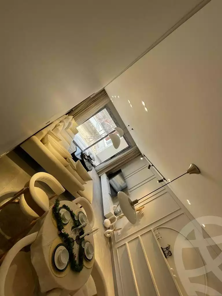 https://aqarmap.com.eg/ar/listing/6359985-for-sale-cairo-el-sheikh-zayed-city-compounds-kmbwnd-fyldj-wyst-dr-llttwyr