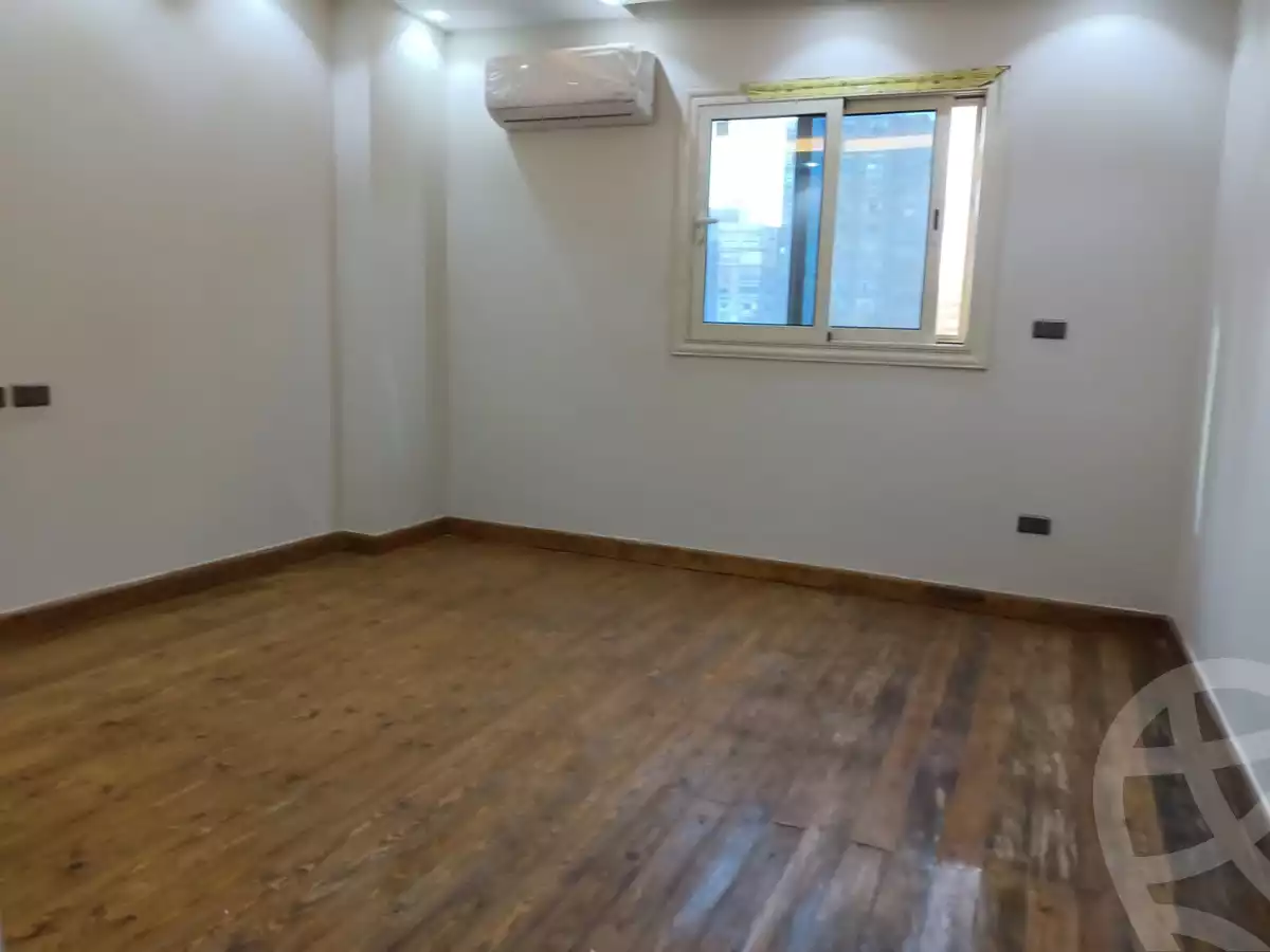 https://aqarmap.com.eg/ar/listing/6361808-for-rent-cairo-dokki-el-batal-ahmed-abd-el-aziz