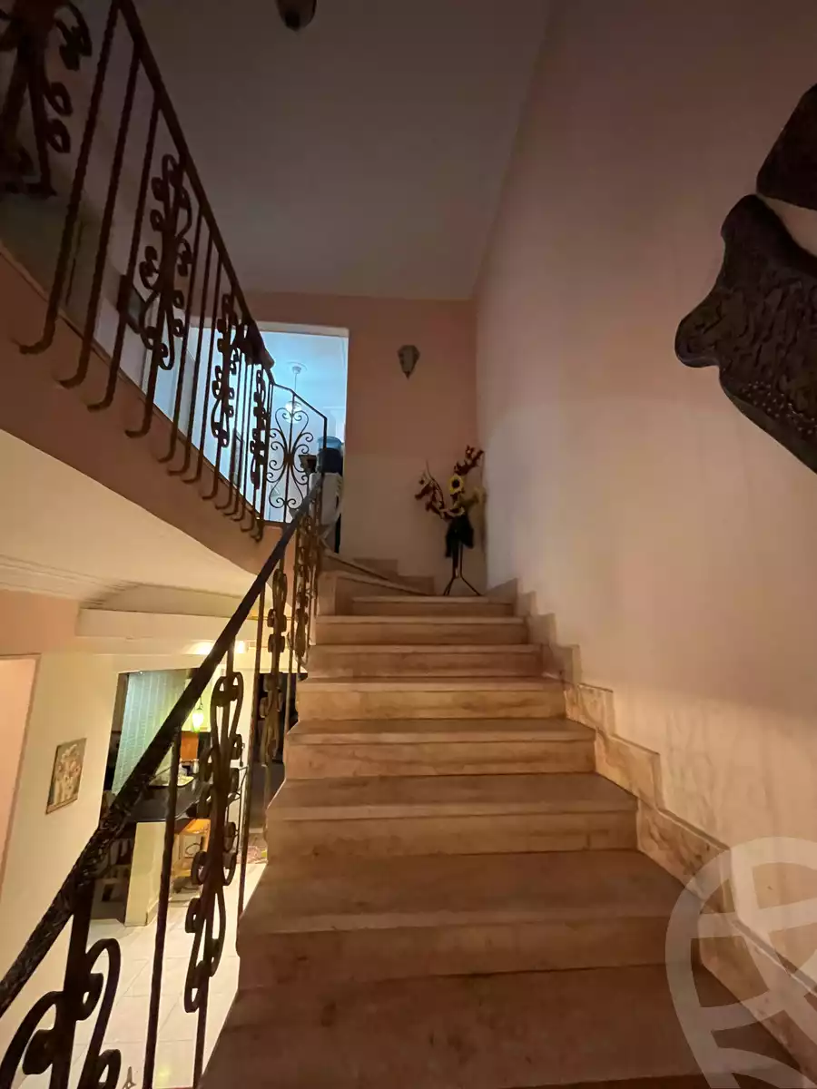 https://aqarmap.com.eg/ar/listing/6361993-for-sale-cairo-new-cairo-el-ahyaa-first-neighborhood-street-1