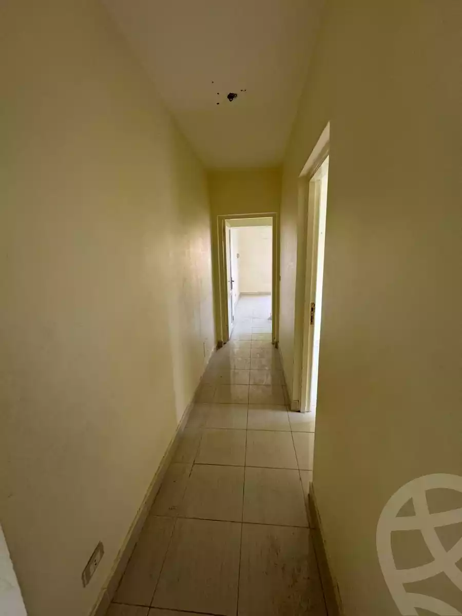 https://aqarmap.com.eg/ar/listing/6362662-for-sale-cairo-new-cairo-lrhb-city-phase-8