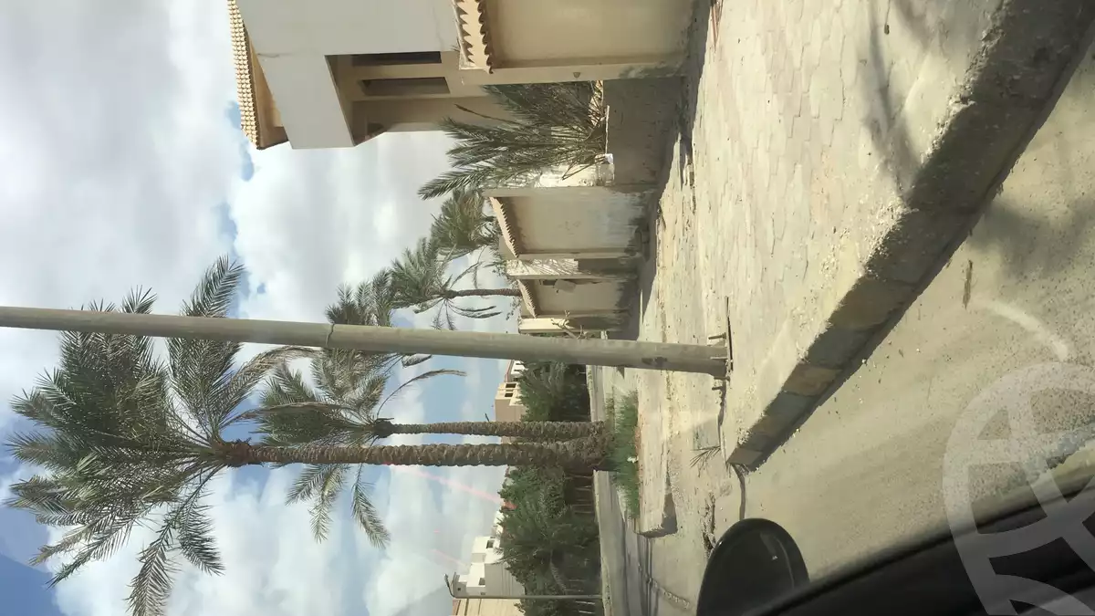 https://aqarmap.com.eg/ar/listing/6363179-for-sale-cairo-al-oubour-compounds-golf-city
