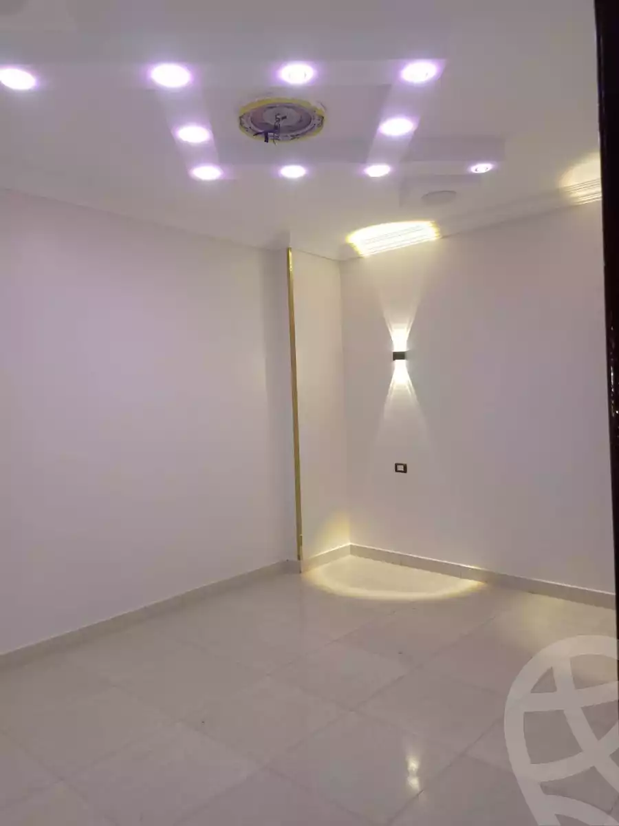 https://aqarmap.com.eg/ar/listing/6363456-for-rent-cairo-helwan-hadayek-helwan-el-khashab-canal