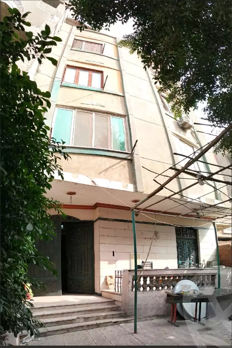 https://aqarmap.com.eg/ar/listing/6367524-for-sale-cairo-helwan-kwrnysh-hlwn