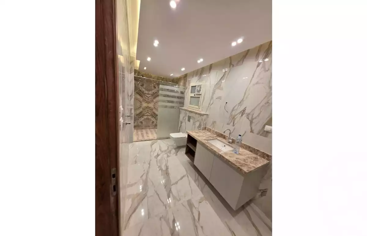 https://aqarmap.com.eg/en/listing/6368400-for-sale-cairo-el-sheikh-zayed-city-compounds-zayed-heights-compound