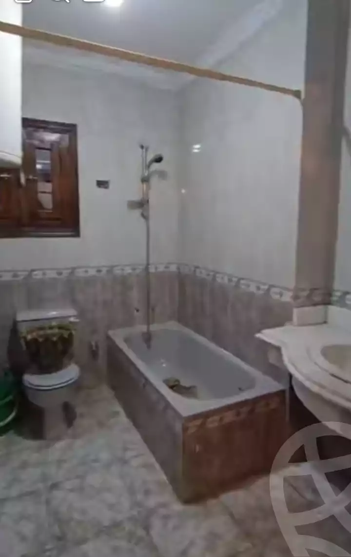 https://aqarmap.com.eg/en/listing/6368555-for-sale-cairo-faisal-shareaa-el-eshren