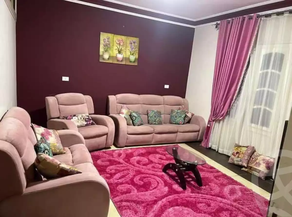 https://aqarmap.com.eg/ar/listing/6368960-for-rent-cairo-el-sheikh-zayed-city-compounds-el-yasmeen-compound