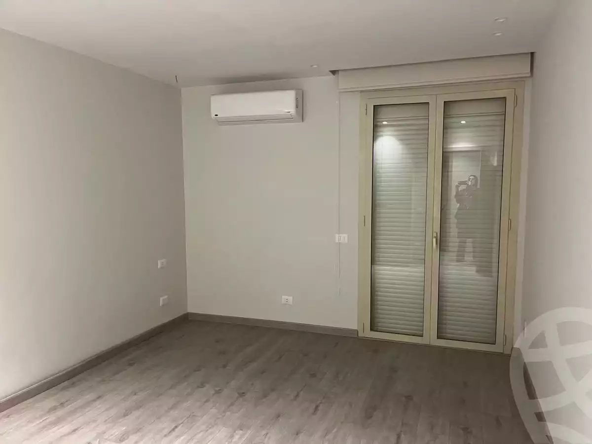 https://aqarmap.com.eg/ar/listing/6370382-for-sale-cairo-el-sheikh-zayed-city-compounds-jewar