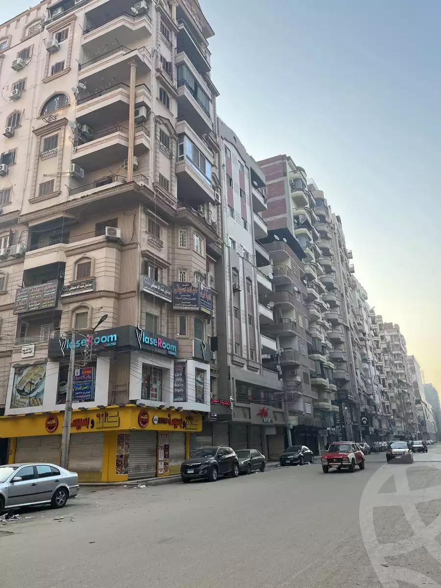 https://aqarmap.com.eg/en/listing/6371317-for-sale-sharqia-zagazig-zagazig-city-tolba-awaida-st