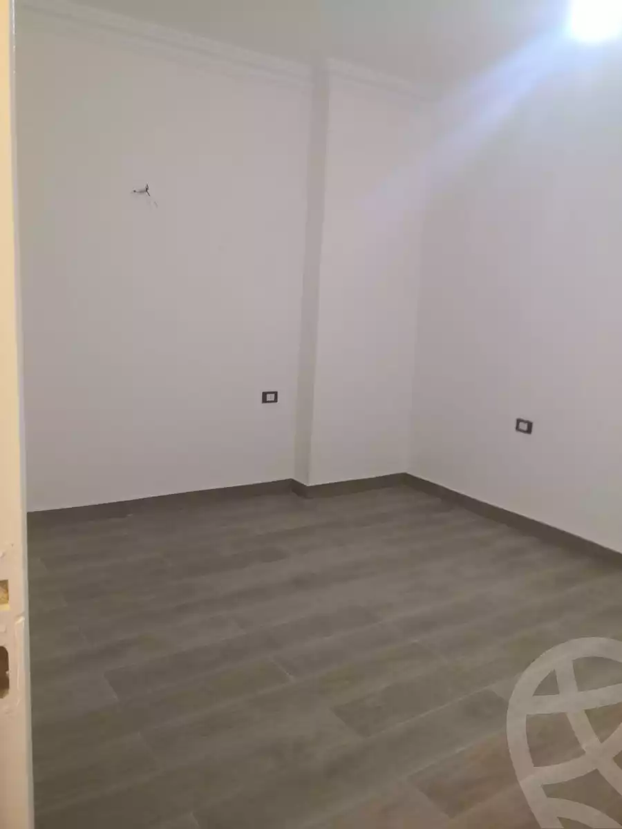 https://aqarmap.com.eg/ar/listing/6372637-for-rent-cairo-old-cairo-nile-corniche-st
