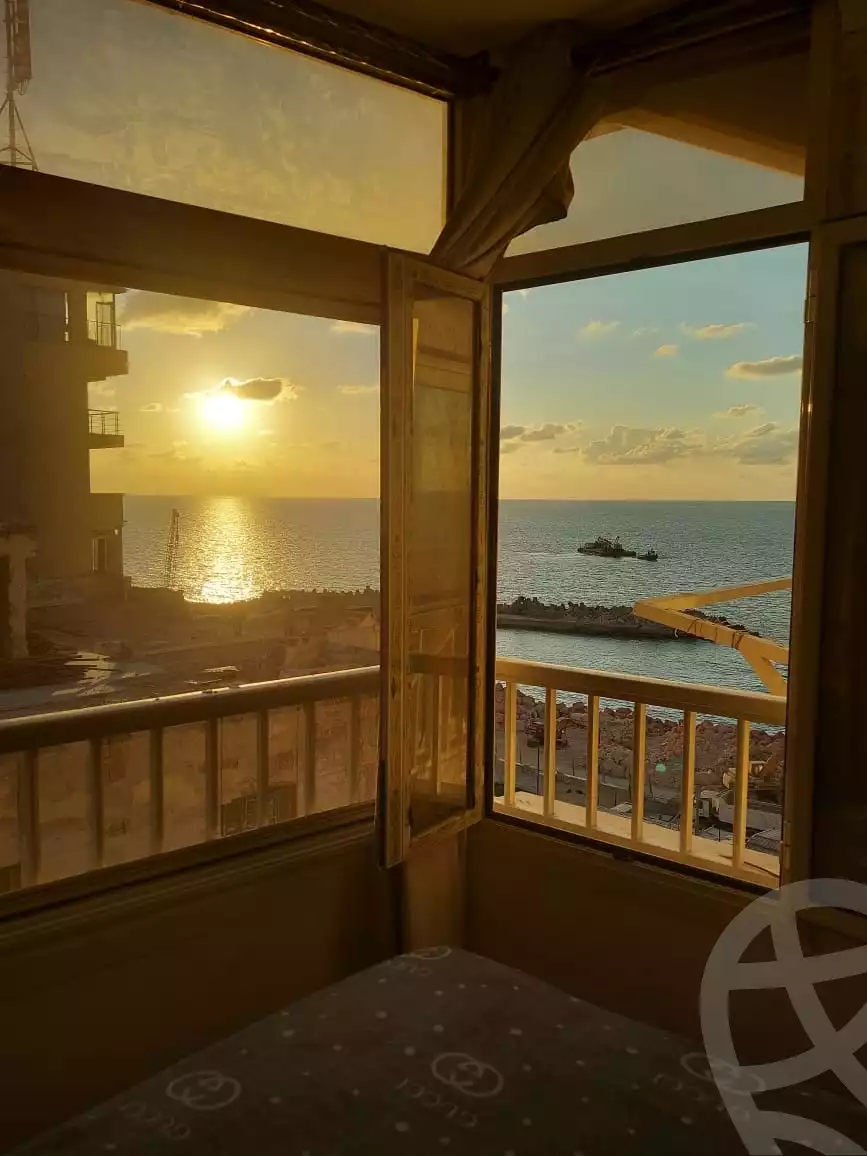 https://aqarmap.com.eg/en/listing/6372758-for-sale-alexandria-lauran-el-gaish-rd