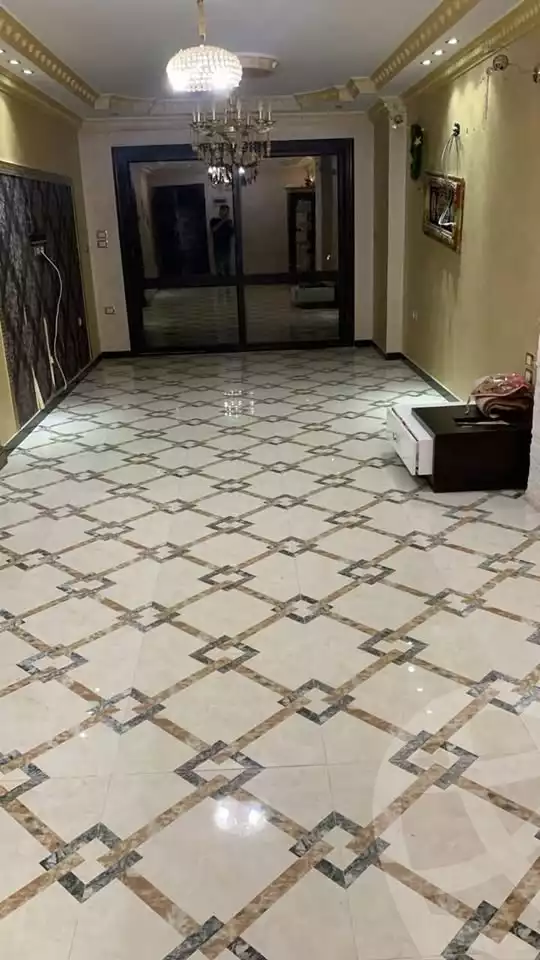 https://aqarmap.com.eg/ar/listing/6373599-for-sale-cairo-ain-shams-ahmed-esmat-st