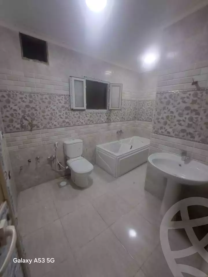 https://aqarmap.com.eg/ar/listing/6373607-for-sale-cairo-ain-shams-mnshy-lthryr