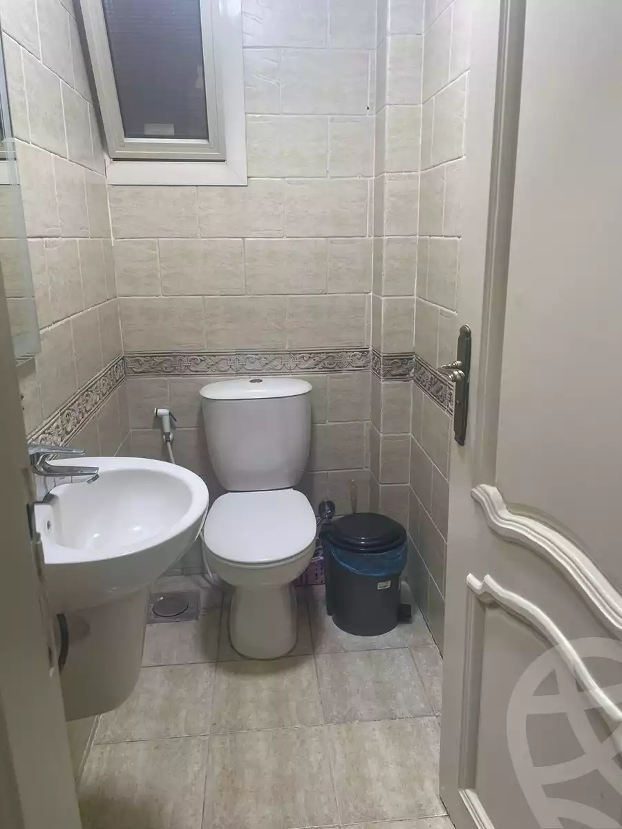 https://aqarmap.com.eg/ar/listing/6373952-for-rent-cairo-downtown-bab-el-loaa-gawad-housny-st