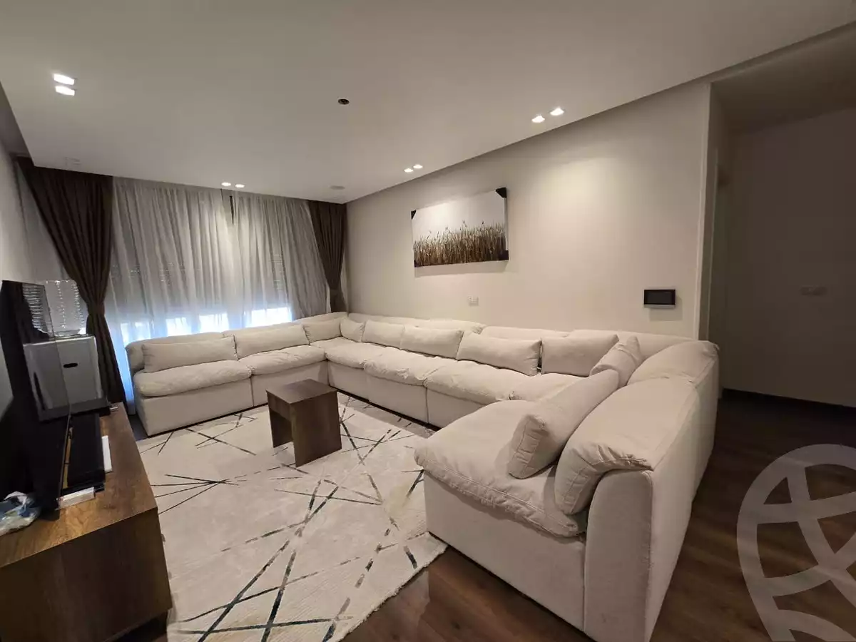 https://aqarmap.com.eg/en/listing/6374109-for-sale-cairo-new-cairo-madinaty-lmntq-lwl-fylt-talaat-mostafa-rd