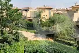 https://aqarmap.com.eg/en/listing/6374031-for-sale-cairo-new-cairo-compounds-flowers-park