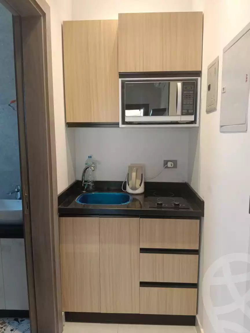 https://aqarmap.com.eg/ar/listing/6374562-for-rent-cairo-el-sheikh-zayed-city-compounds-kmbwnd-wn-16-swdyk