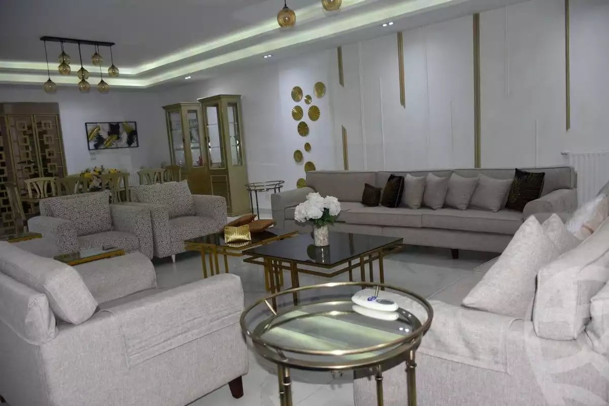 https://aqarmap.com.eg/ar/listing/6375369-for-rent-cairo-new-cairo-compounds-kmbwnd-lnkhyl