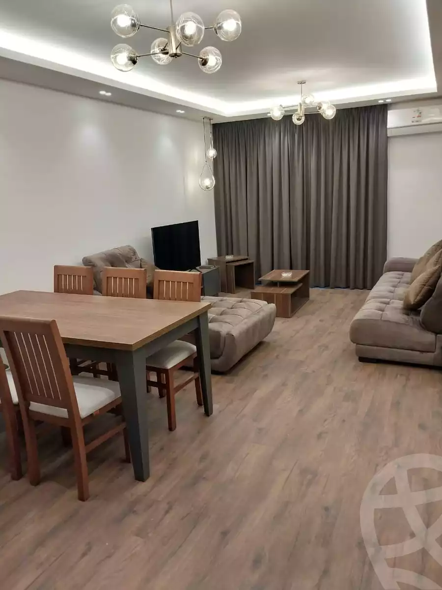 https://aqarmap.com.eg/en/listing/6375430-for-rent-cairo-new-cairo-lrhb-city-phase-4-mohammed-farid-st