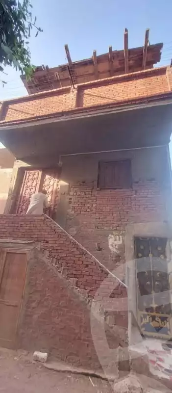https://aqarmap.com.eg/en/listing/6375524-for-sale-qalyubia-el-khanka-saryaqus