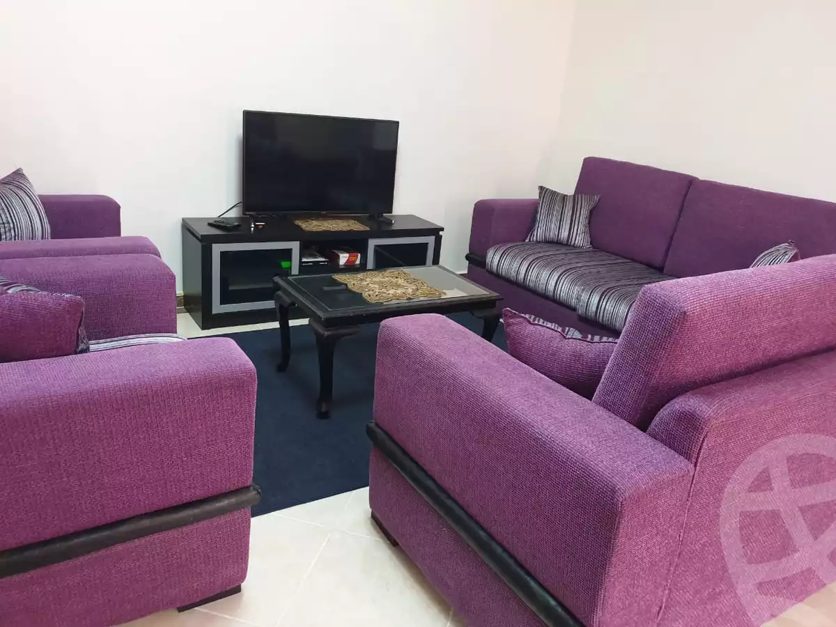 https://aqarmap.com.eg/en/listing/6375525-for-rent-cairo-6th-of-october-compounds-skn-msr
