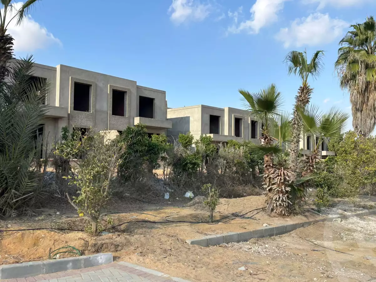 https://aqarmap.com.eg/en/listing/6376377-for-sale-cairo-el-sheikh-zayed-city-compounds-rewaya-compound-siac