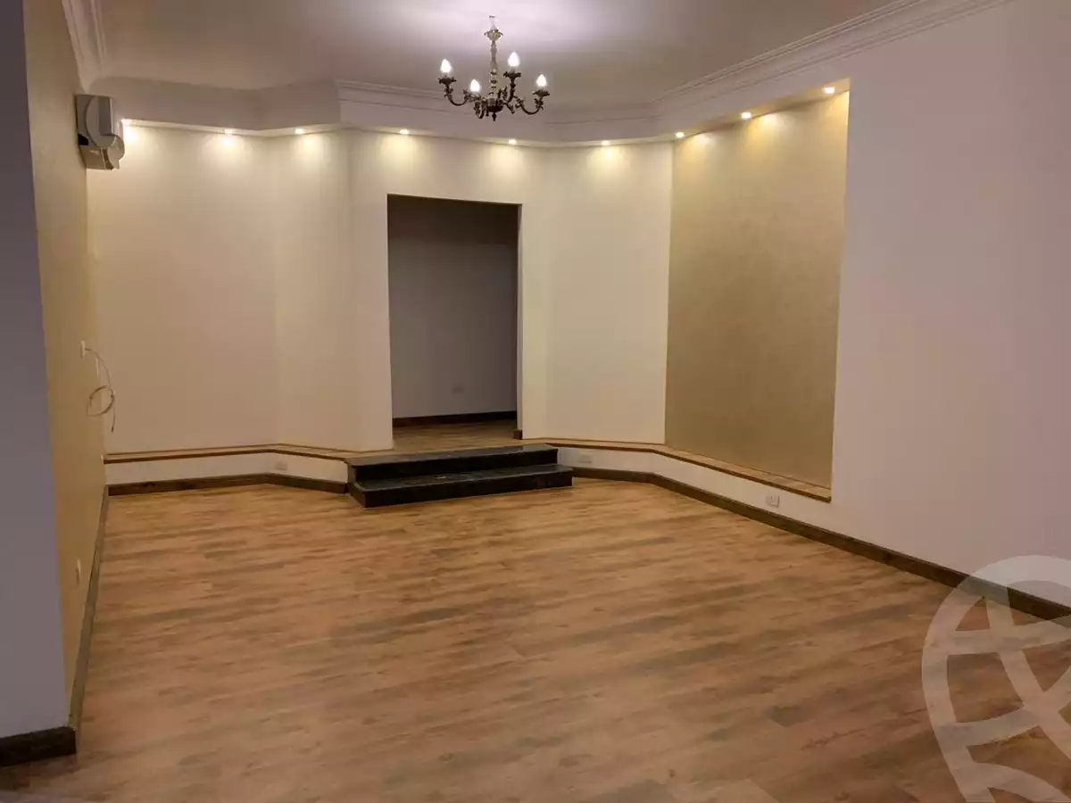 https://aqarmap.com.eg/en/listing/6376515-for-sale-cairo-el-sheikh-zayed-city-compounds-beverly-hills