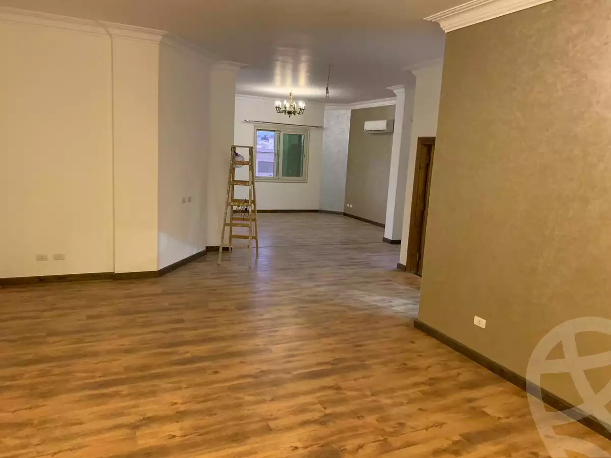 https://aqarmap.com.eg/en/listing/6376515-for-sale-cairo-el-sheikh-zayed-city-compounds-beverly-hills