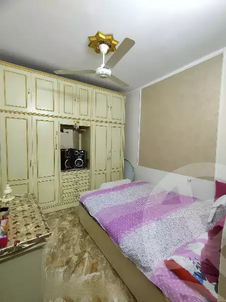 https://aqarmap.com.eg/ar/listing/6378387-for-sale-qalyubia-shubra-el-khaima-om-bayoumi
