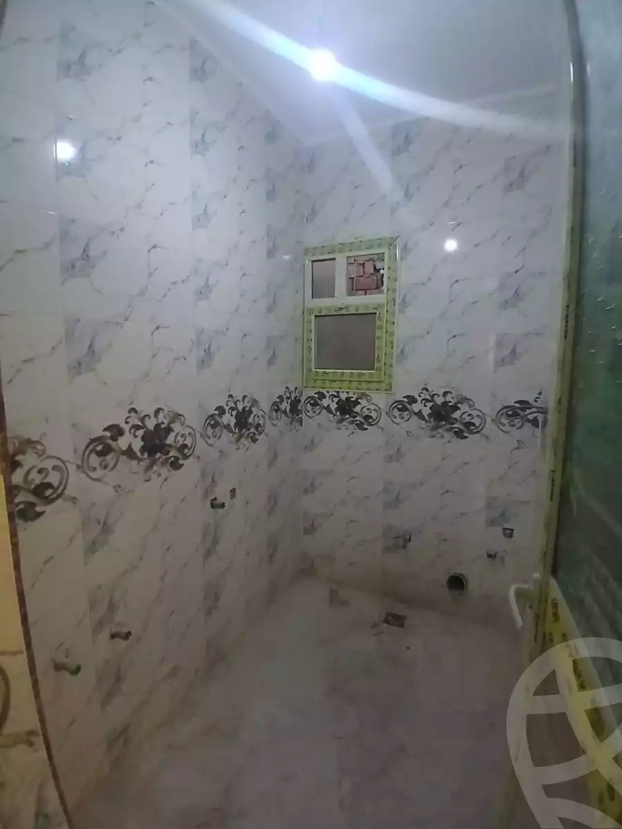https://aqarmap.com.eg/ar/listing/6379015-for-sale-qalyubia-shubra-el-khaima-om-bayoumi