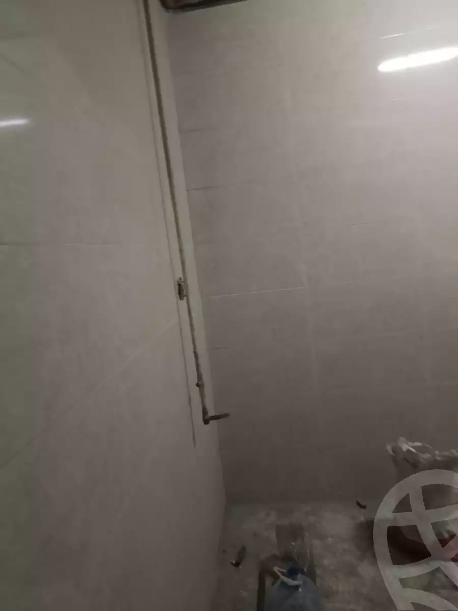 https://aqarmap.com.eg/ar/listing/6379313-for-rent-cairo-faisal-kafr-tohormos-queen-nazli-st
