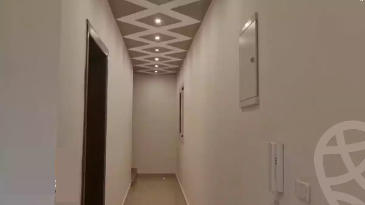 https://aqarmap.com.eg/en/listing/6379796-for-sale-cairo-new-cairo-ganob-el-akadamiya-south-academy-b-taha-hussein-st