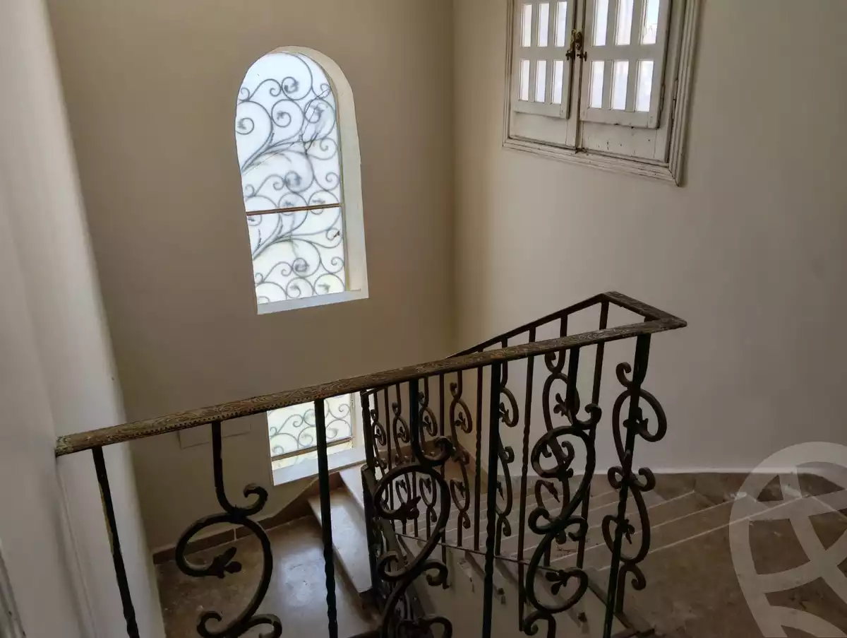 https://aqarmap.com.eg/en/listing/6379978-for-sale-cairo-el-sheikh-zayed-city-compounds-hadayek-el-mohandiseen