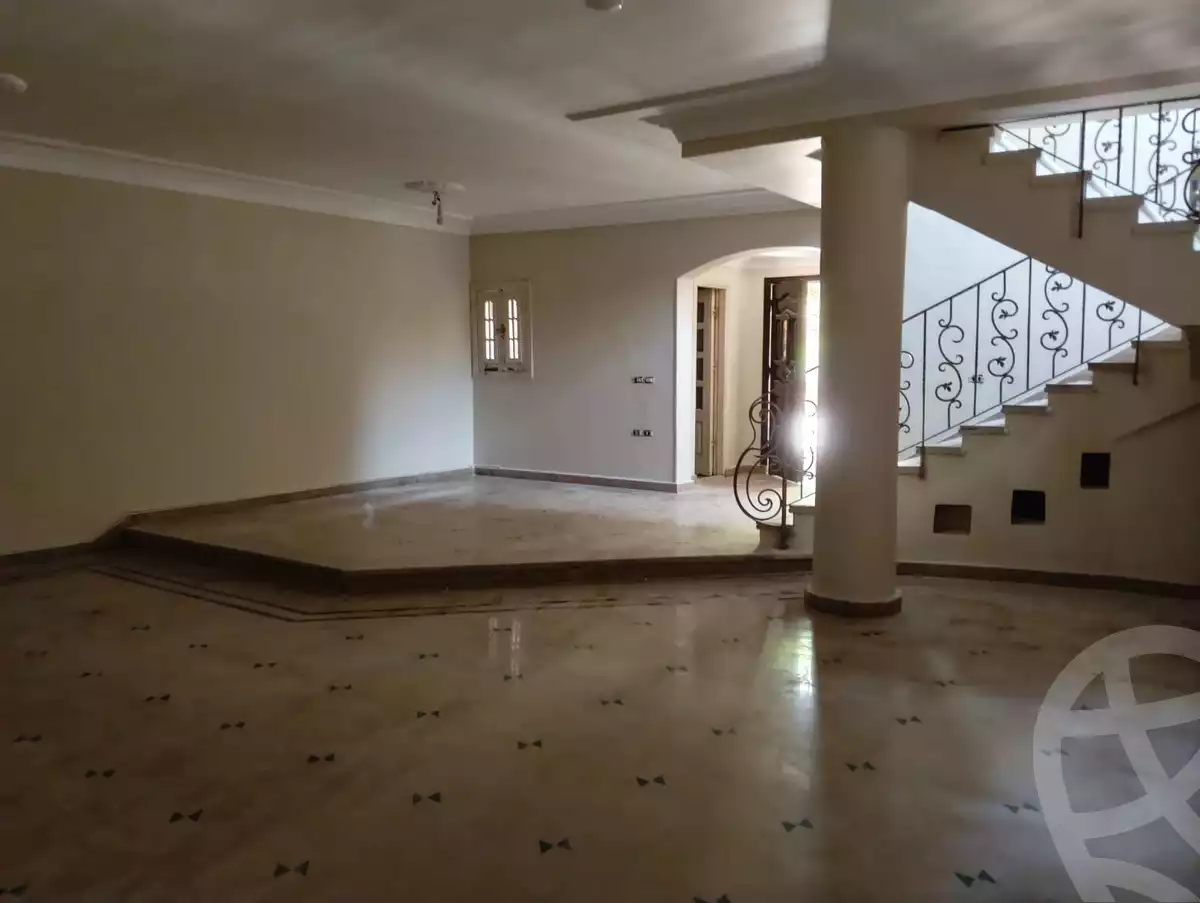 https://aqarmap.com.eg/en/listing/6379978-for-sale-cairo-el-sheikh-zayed-city-compounds-hadayek-el-mohandiseen