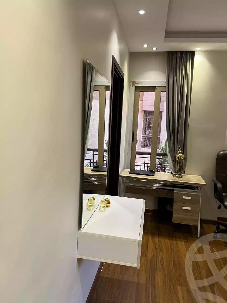 https://aqarmap.com.eg/ar/listing/6380062-for-rent-cairo-el-sheikh-zayed-city-compounds-opera-city