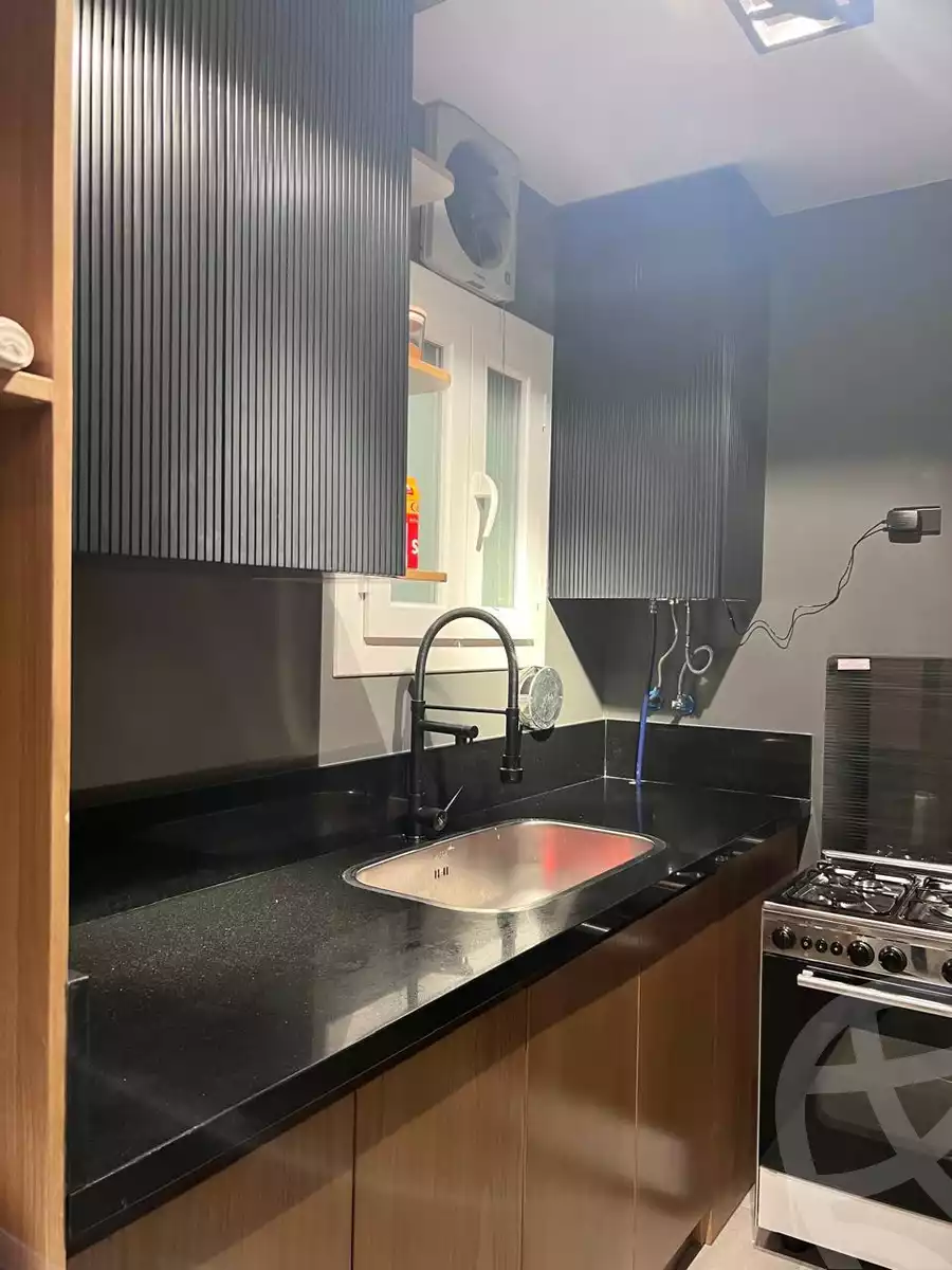 https://aqarmap.com.eg/ar/listing/6382155-for-sale-cairo-el-sheikh-zayed-city-compounds-beverly-hills