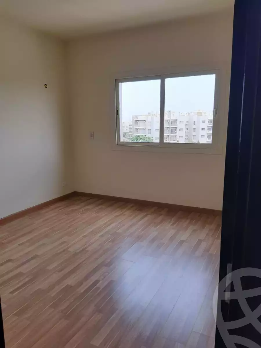 https://aqarmap.com.eg/en/listing/6382493-for-sale-cairo-el-sheikh-zayed-city-compounds-dh-drys