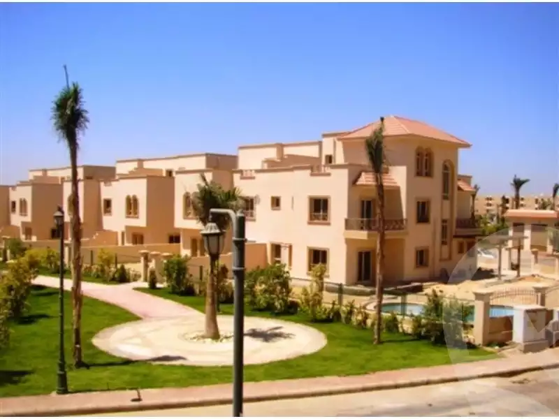 https://aqarmap.com.eg/ar/listing/6382694-for-sale-cairo-el-sheikh-zayed-city-compounds-greens
