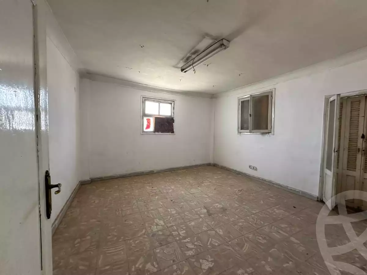 https://aqarmap.com.eg/en/listing/5875410-for-sale-cairo-el-zaytun-lzytwn-lshrqy-toman-bai-st