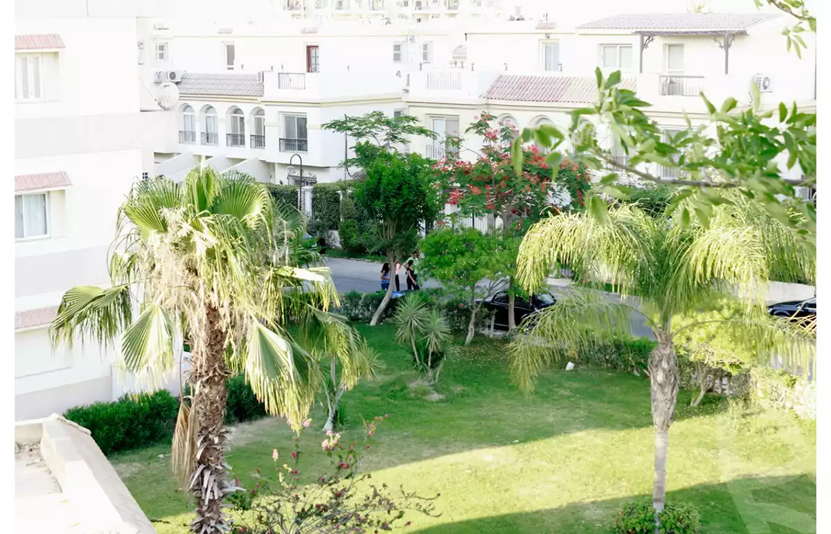 https://aqarmap.com.eg/en/listing/6383193-for-sale-cairo-el-sheikh-zayed-city-compounds-zayed-2000