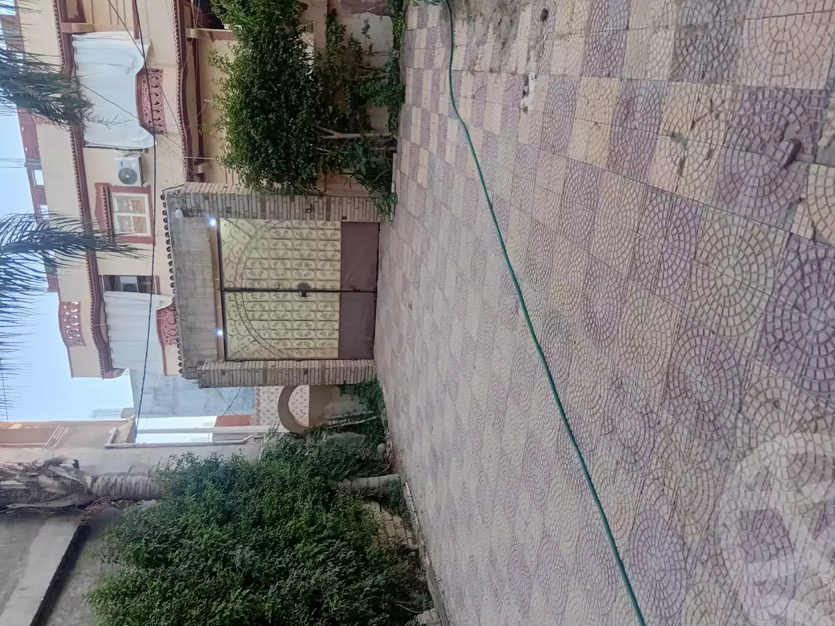 https://aqarmap.com.eg/en/listing/6383299-for-sale-alexandria-bys