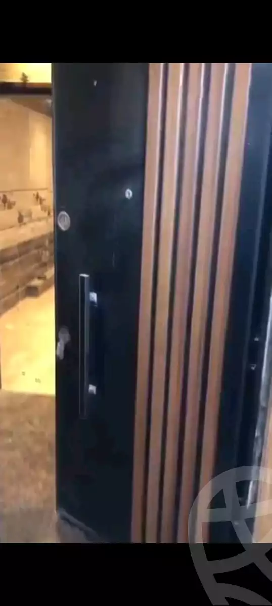 https://aqarmap.com.eg/ar/listing/6384034-for-sale-sharqia-zagazig-zagazig-city-ghasham-rd