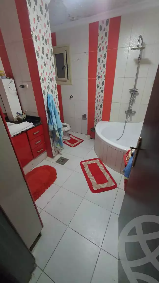 https://aqarmap.com.eg/ar/listing/6384566-for-sale-alexandria-sn-styfnw-san-stefano-grand-plaza
