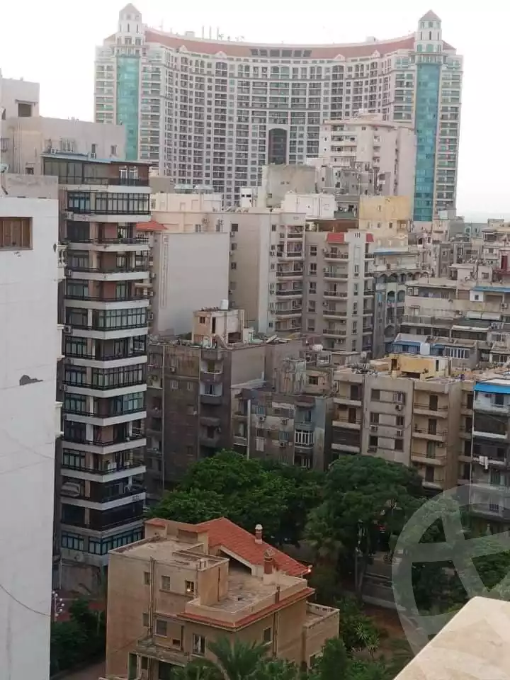 https://aqarmap.com.eg/ar/listing/6385067-for-sale-alexandria-ganaklis-shr-bw-qyr-tryq-lhry
