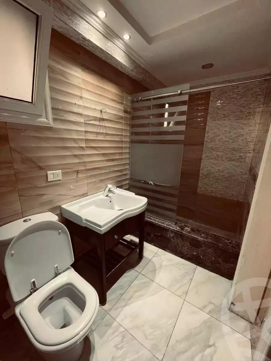 https://aqarmap.com.eg/ar/listing/6385222-for-sale-alexandria-sporting-abou-quer-st
