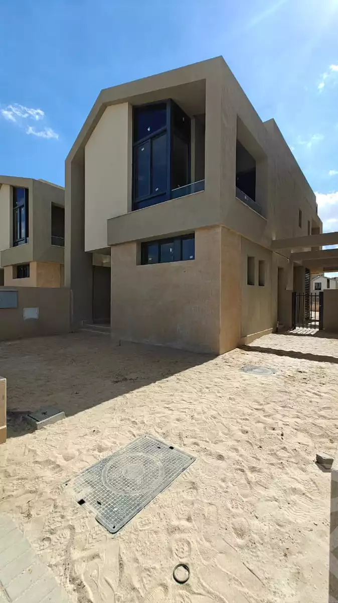 https://aqarmap.com.eg/ar/listing/6130045-for-sale-cairo-el-sheikh-zayed-city-lshykh-zyd-ljdyd-karmell-compound-sodic