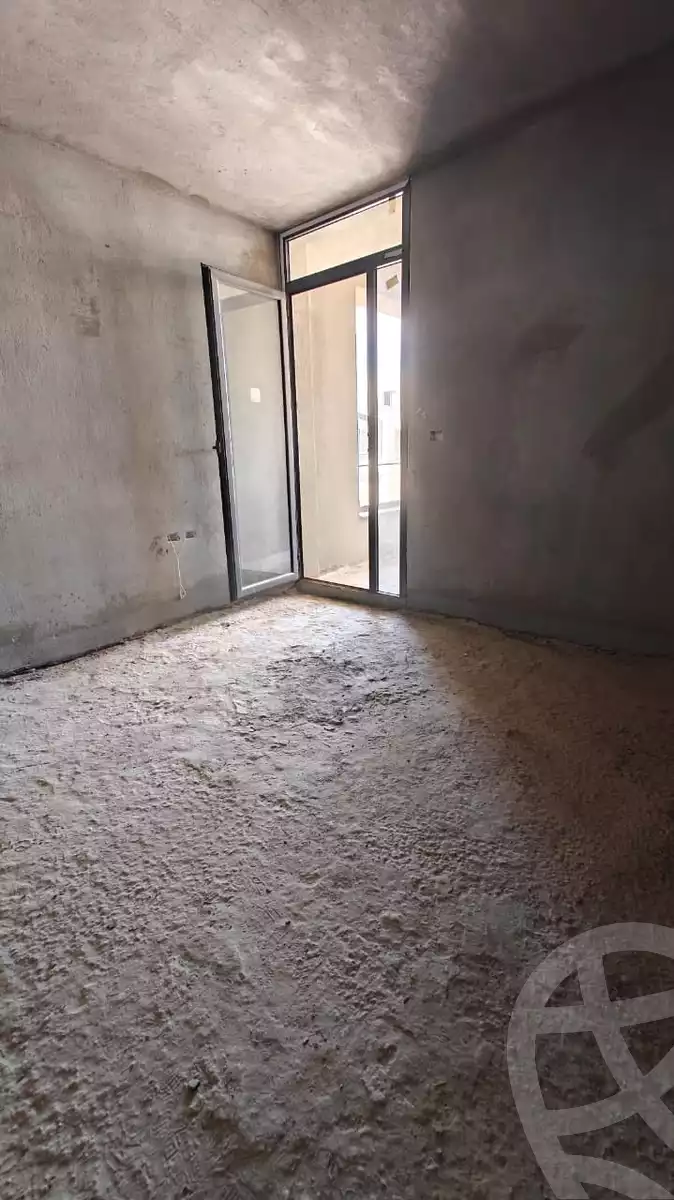 https://aqarmap.com.eg/ar/listing/6130045-for-sale-cairo-el-sheikh-zayed-city-lshykh-zyd-ljdyd-karmell-compound-sodic