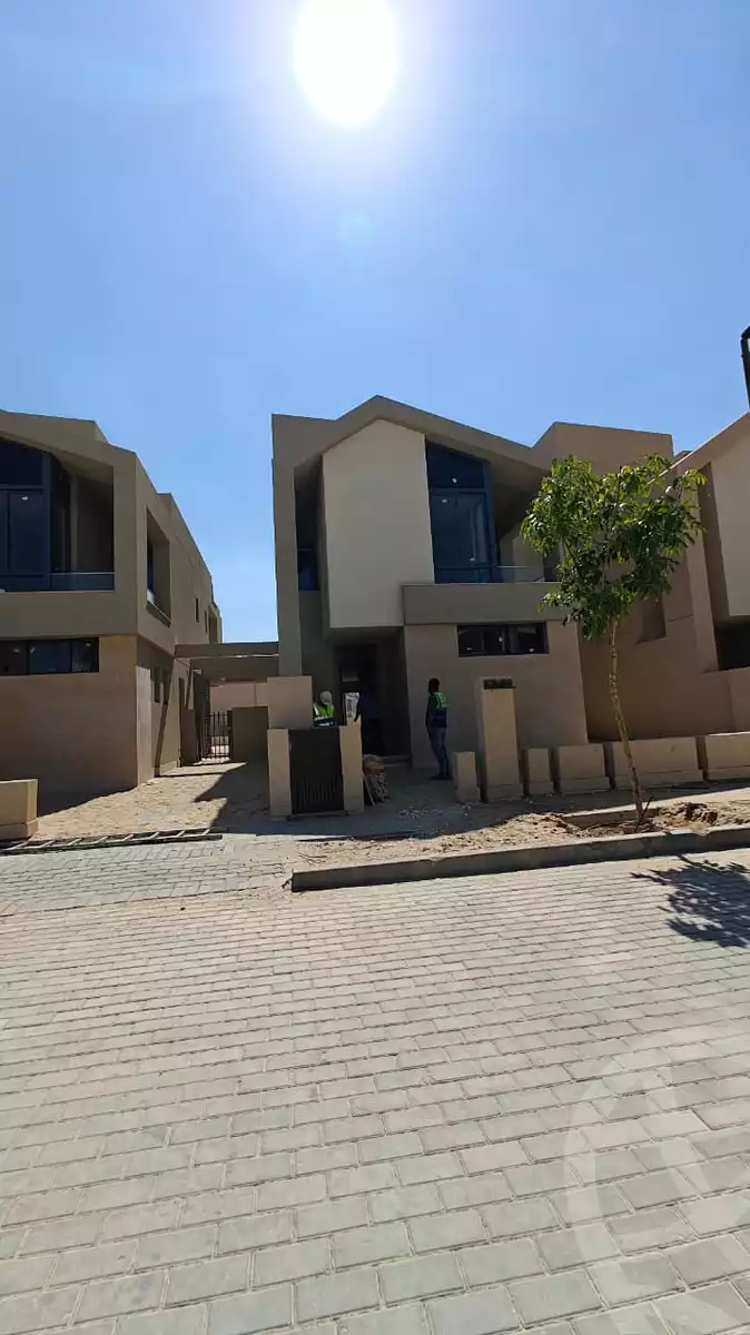 https://aqarmap.com.eg/ar/listing/6130045-for-sale-cairo-el-sheikh-zayed-city-lshykh-zyd-ljdyd-karmell-compound-sodic