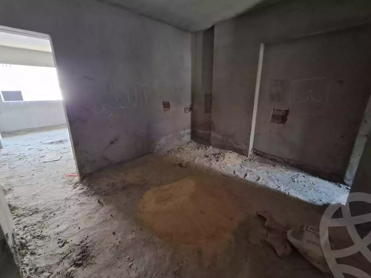 https://aqarmap.com.eg/ar/listing/6385622-for-sale-cairo-6th-of-october-el-wahatt-road