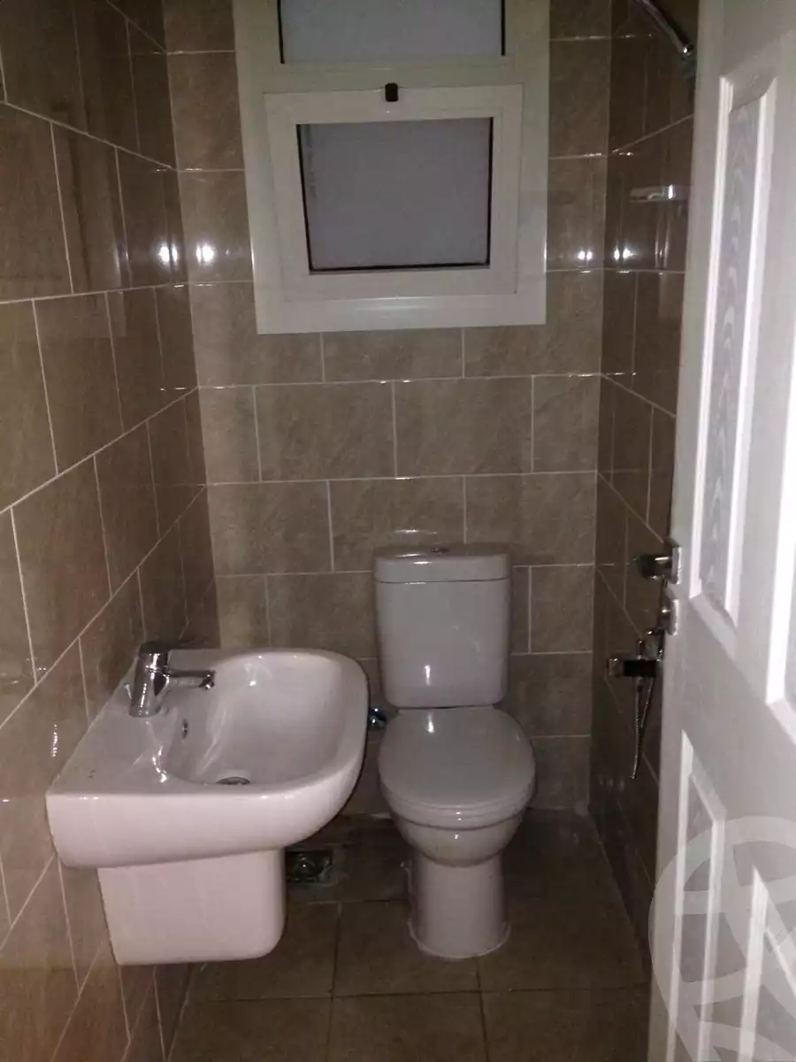 https://aqarmap.com.eg/en/listing/6389610-for-rent-cairo-el-sheikh-zayed-city-compounds-dh-drys